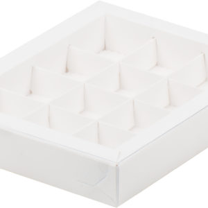 Коробка для конфет с пластиковой крышкой 190*150*30 (12) (белая)