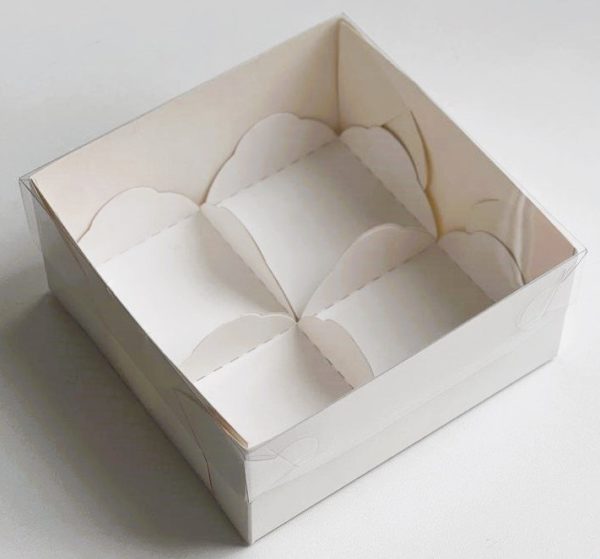 Коробки для моти с пластиковой крышкой и ложементом 120*120*55 (4) белая